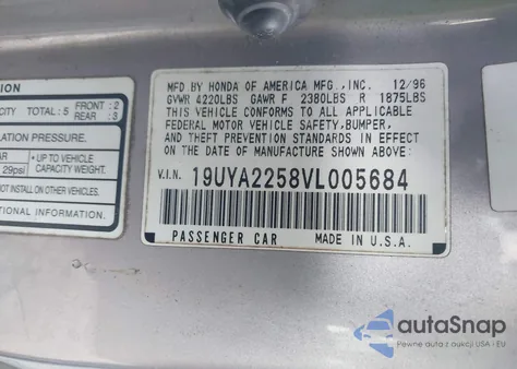 1997 Acura Cl 3.0 из США, поврежденный, VIN 19UYA2258VL005684